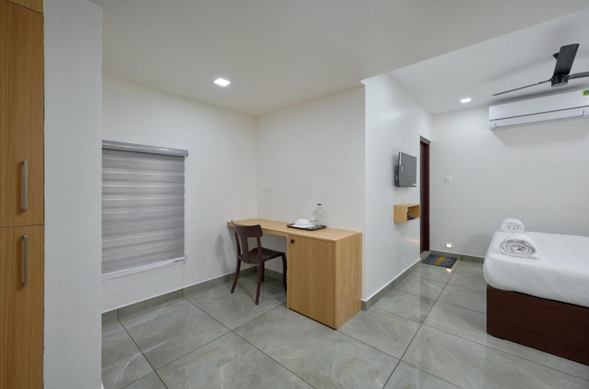 Kochi Reach Inn מראה חיצוני תמונה