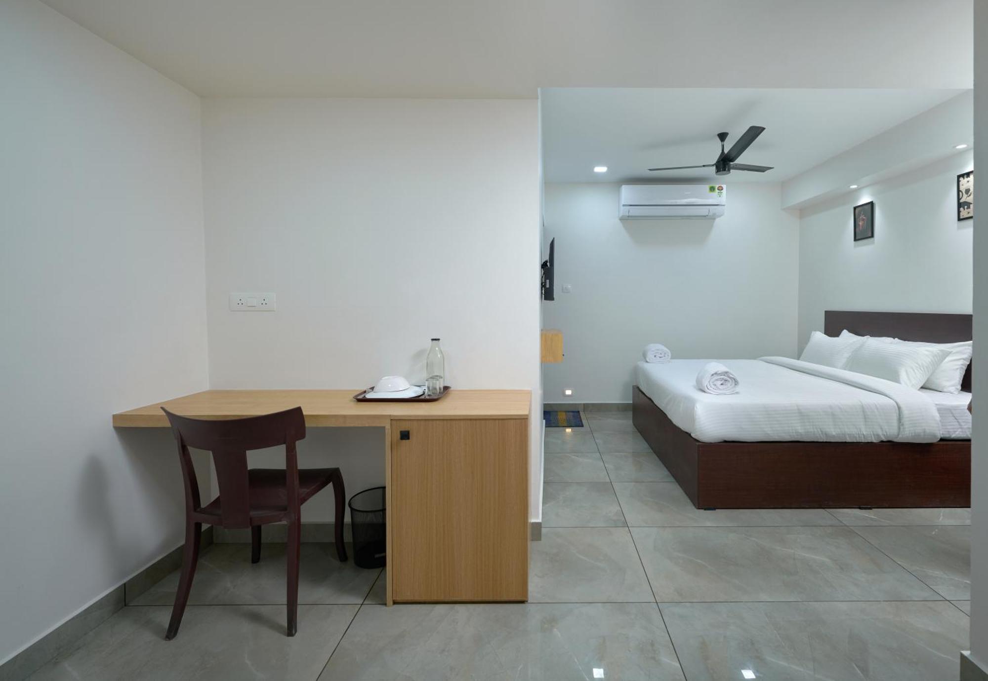 Kochi Reach Inn מראה חיצוני תמונה