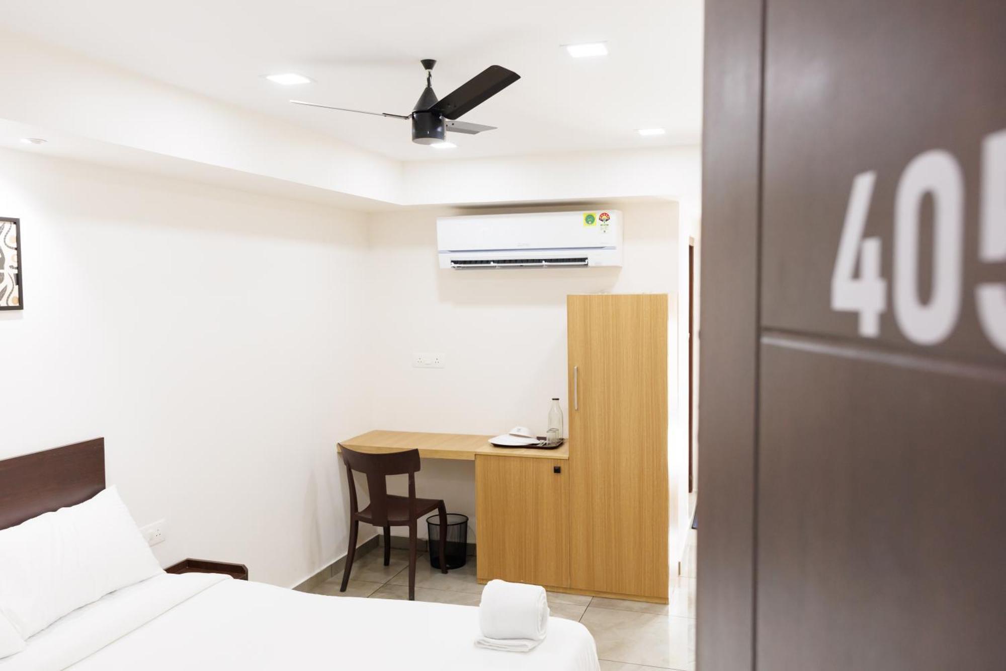 Kochi Reach Inn מראה חיצוני תמונה